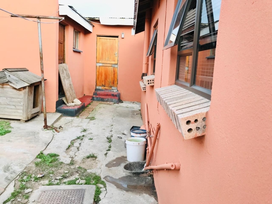 3 Bedroom Property for Sale in Mdantsane Eastern Cape